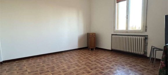 8 rooms House in Cavezzo, Italy No. 88804 35