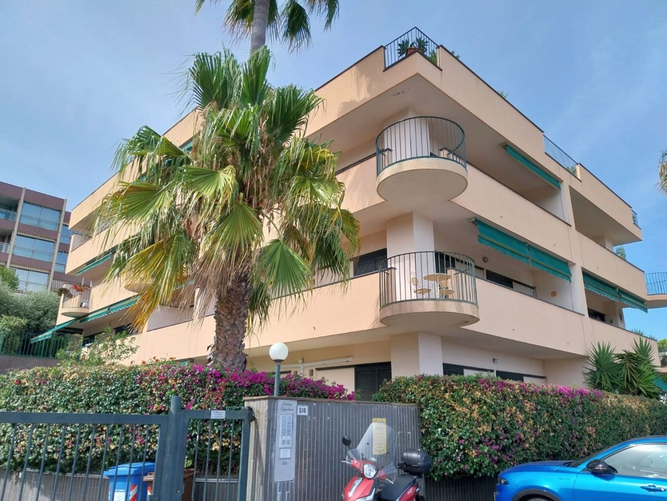 2 rooms Apartment in Sanremo, Italy No. 285637