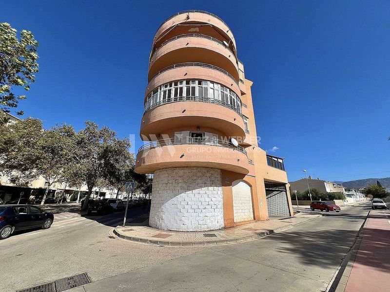 Коммерческая недвижимость в Велес-Малага, Испания № 220856