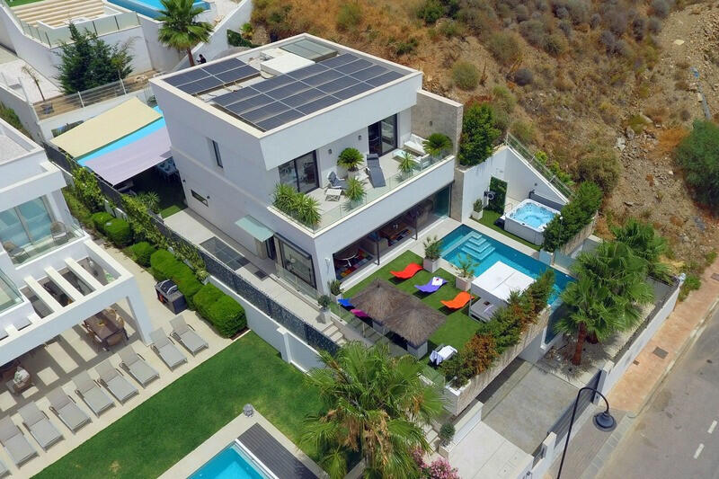 5 bedrooms Villa in Mijas, Spain No. 256444