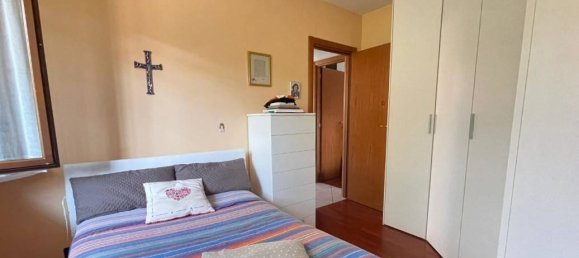 2 bedrooms House in Rome, Italy No. 260145 14