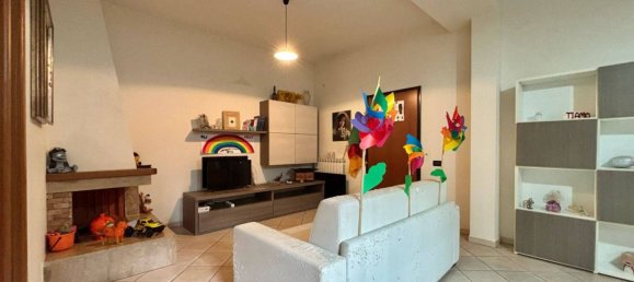 2 bedrooms House in Rome, Italy No. 260145 20