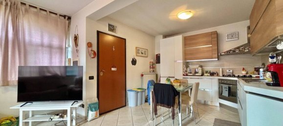 2 bedrooms House in Rome, Italy No. 260145 11