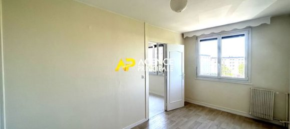 1 chambre Appartement à Bezons, France No. 359107 11