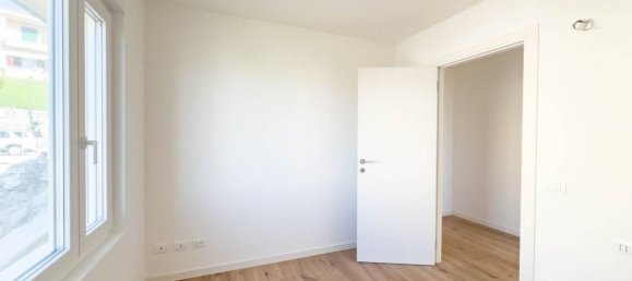 3 غرف نوم بانتهاوس في Trieste, Italy رقم 97547 14