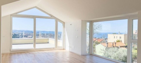 3 غرف نوم بانتهاوس في Trieste, Italy رقم 97547 6