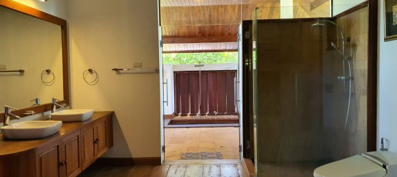 5 bedrooms House in Chiang Mai, Thailand No. 27184 18