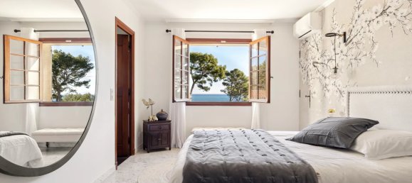 Villa de 4 dormitorios en Antibes, France No. 1446 13