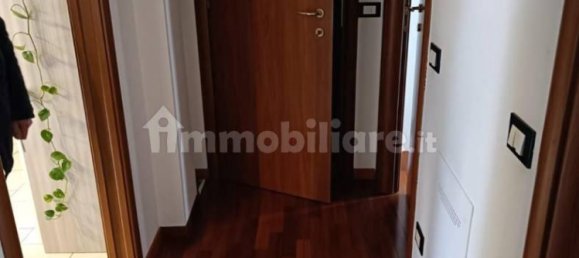 Apartamento de 2 dormitorios en Como, Italy No. 4026 10