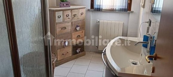 Apartamento de 2 dormitorios en Como, Italy No. 4026 9