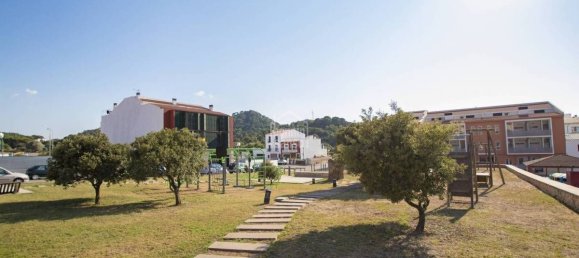 3 Schlafzimmer Doppelhaus in Es Mercadal, Spain, Nr. 145074 8