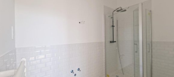 3 bedrooms Apartment in Roubaix, France No. 240843 20