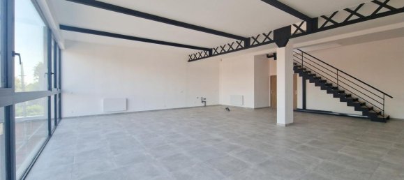 3 bedrooms Apartment in Roubaix, France No. 240843 5