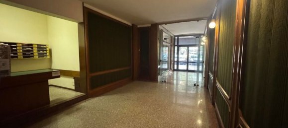 4-salle Appartement à Verona, Italy No. 289714 27