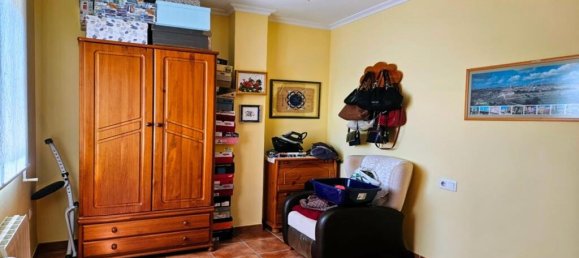 Villa de 4 dormitorios en La Pobla de Vallbona, Spain No. 173988 18