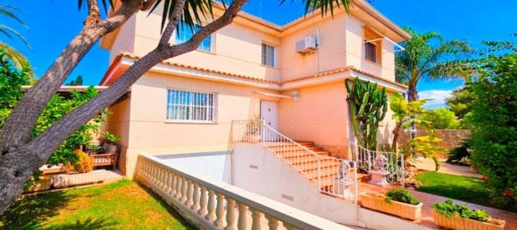 Villa de 4 dormitorios en La Pobla de Vallbona, Spain No. 173988 3