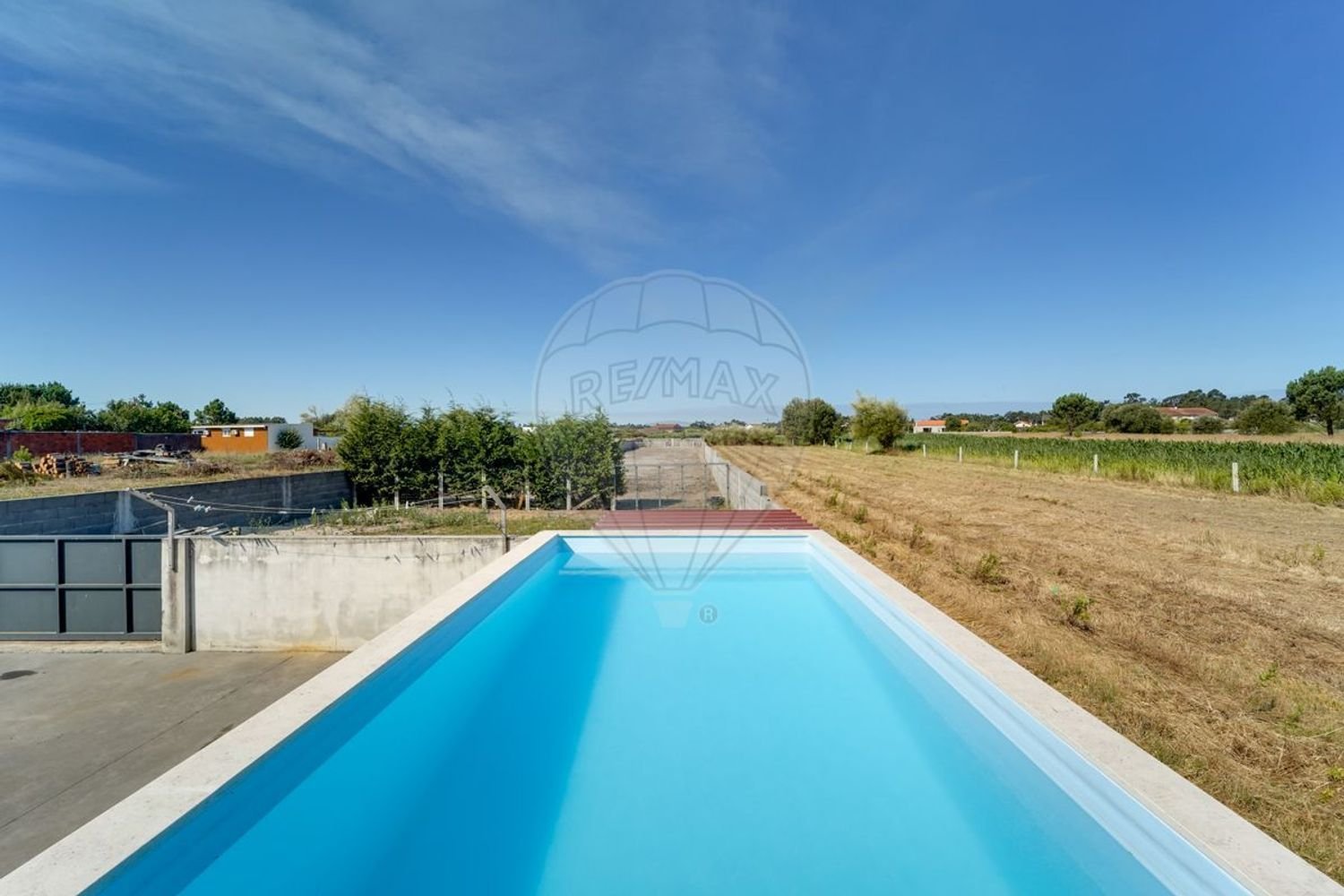 3 chambres Maison à Calvao, Portugal No. 223343