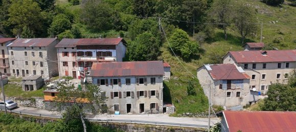 3 bedrooms House in Asiago, Italy No. 375870 10