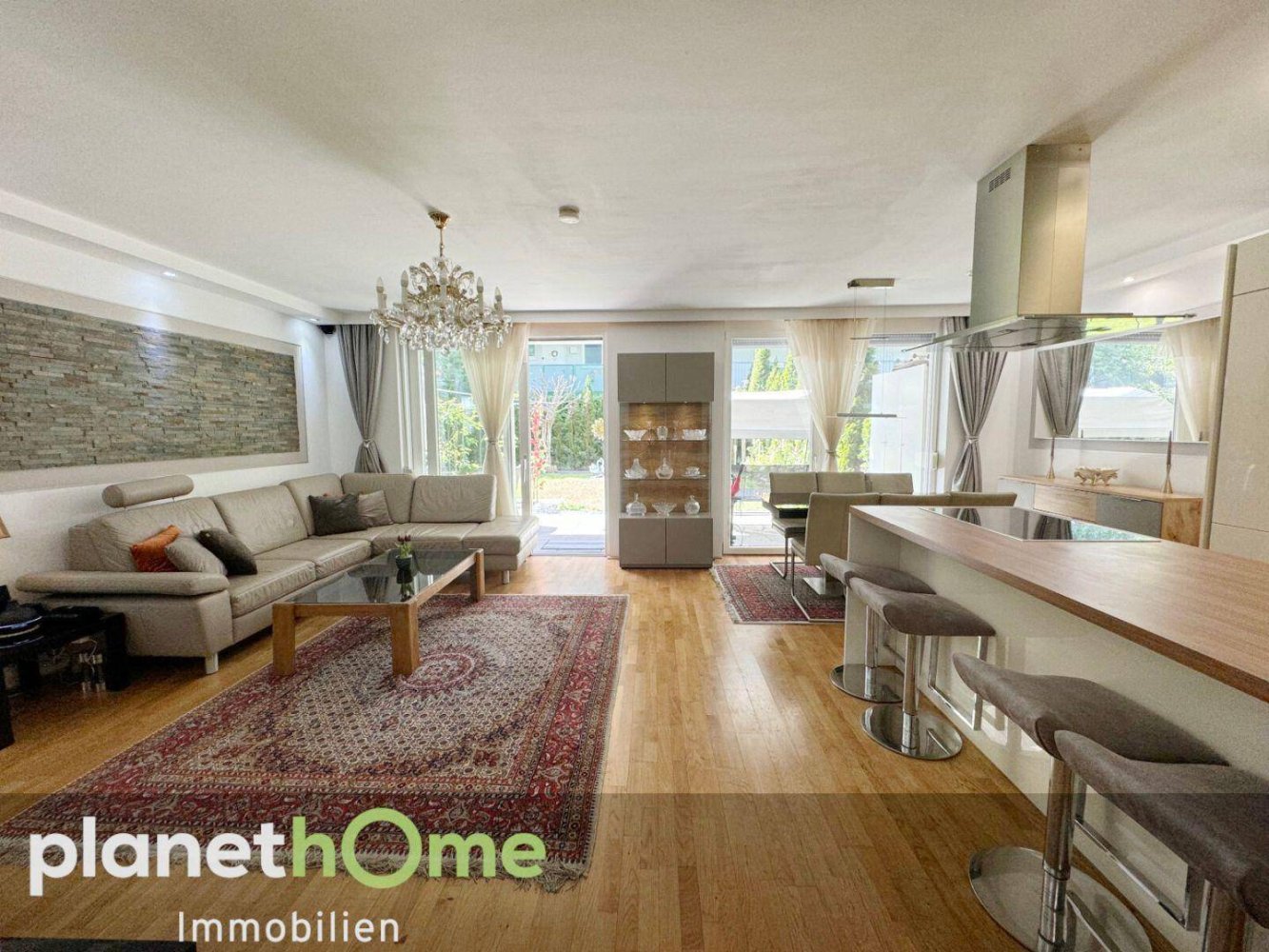 4 rooms Apartment in Innsbruck-Stadt, Austria No. 102999