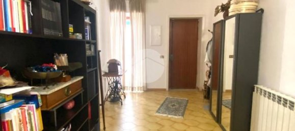 3 rooms Apartment in Torre del Greco, Italy No. 172024 2