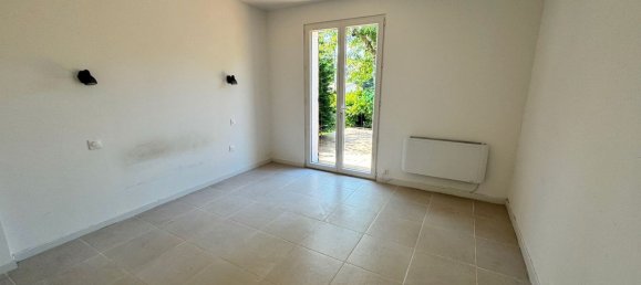 Дом с 3 спальнями в Роморантен-Лантене, Франция № 262874 5