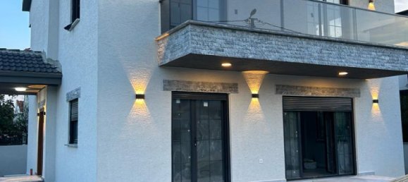 Недвижимость с 5 спальнями в Силиври, Турция № 20816 18