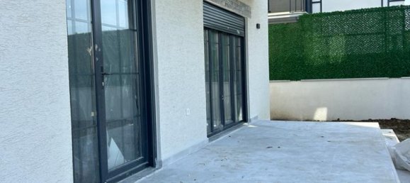 Недвижимость с 5 спальнями в Силиври, Турция № 20816 4