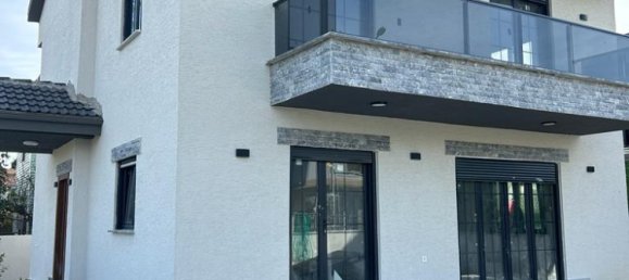 Недвижимость с 5 спальнями в Силиври, Турция № 20816 9