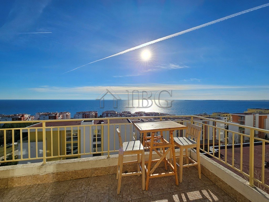 Квартира с 2 спальнями в Свети-Влас, Болгария № 1110