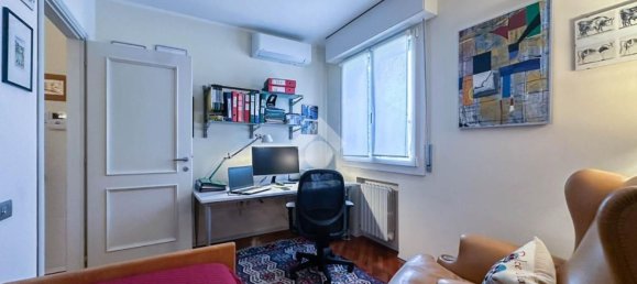 Дом с 5 спальнями в Карпи, Италия № 339271 29