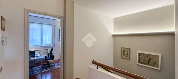 Дом с 5 спальнями в Карпи, Италия № 339271 13