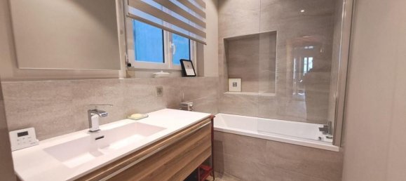 4 Schlafzimmer Wohnung in Saint-Etienne, France, Nr. 340364 3