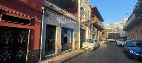 Квартира с 6 комнатами в Бельпассо, Италия № 84296 3