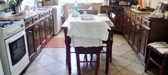 Apartamento de 4 divisões em Chieti, Italy N.º 177939 4