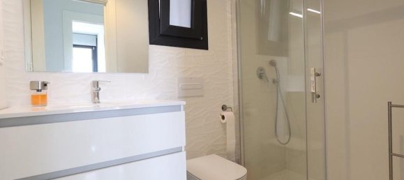 2 bedrooms Apartment in Alicante, Spain No. 177353 15