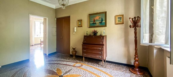 5 chambres Appartement à Genoa, Italy No. 327467 3