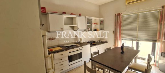 3 bedrooms Maisonette in Marsaskala, Malta No. 7453 7