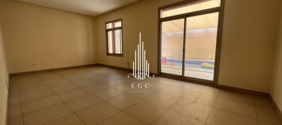 5 chambres Villa à Khalifa City, UAE No. 32727 6