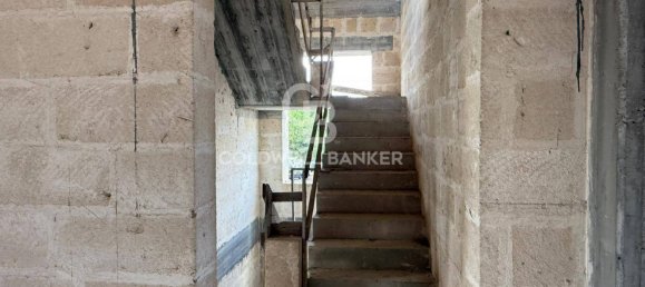 8 rooms House in Martano, Italy No. 260022 16