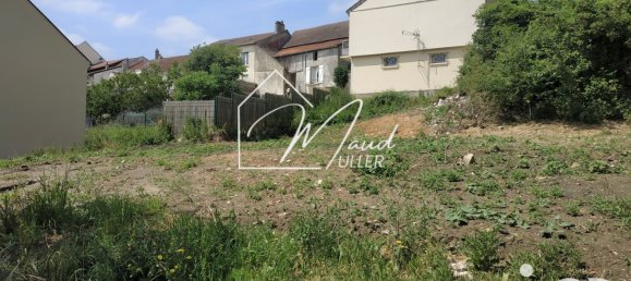  Land in Charge, France No. 329103 2