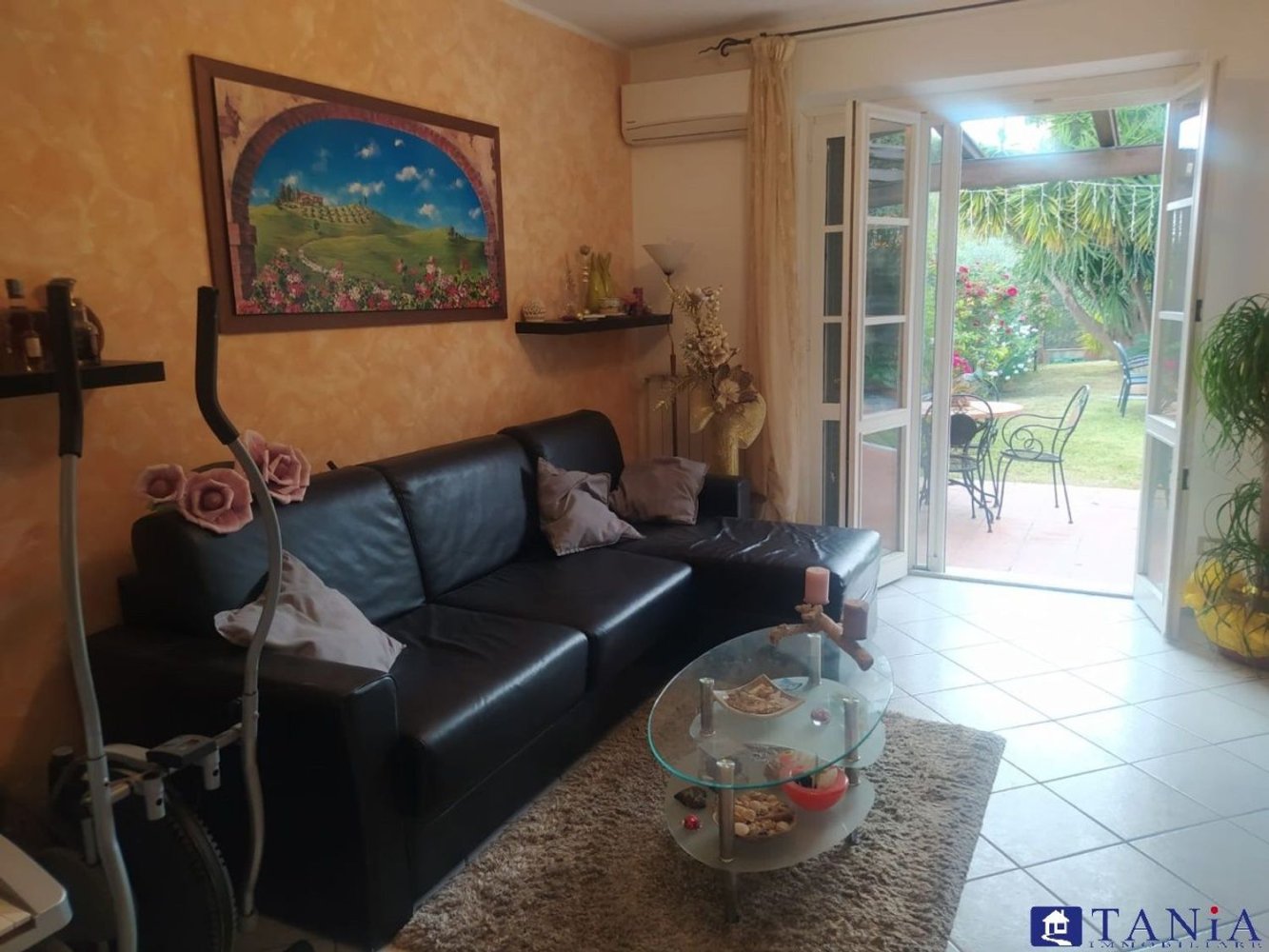 5غرفة منزل في Carrara, Italy رقم 48128