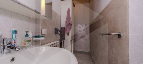 5 rooms Apartment in Casalecchio di Reno, Italy No. 26222 54