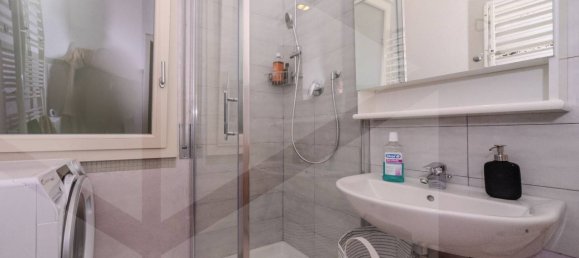 5 rooms Apartment in Casalecchio di Reno, Italy No. 26222 11