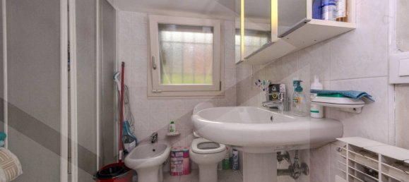 5 rooms Apartment in Casalecchio di Reno, Italy No. 26222 49