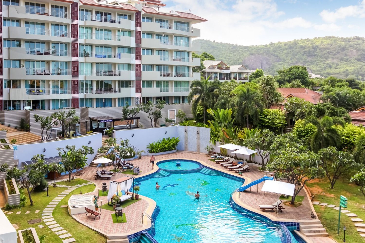 Кондоминиум  с 3 спальнями в Хуа Хин, Таиланд № 6255