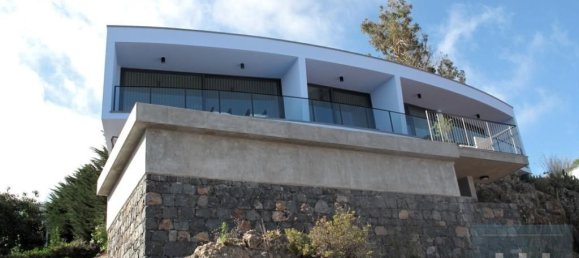 Casa de 3 dormitorios en Canico, Portugal No. 142018 2