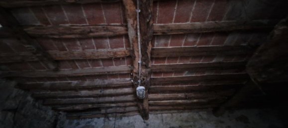 Casa de 6 divisões em Lucca, Italy N.º 14729 23