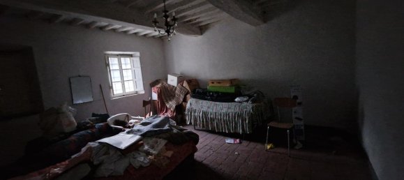 Casa de 6 divisões em Lucca, Italy N.º 14729 5