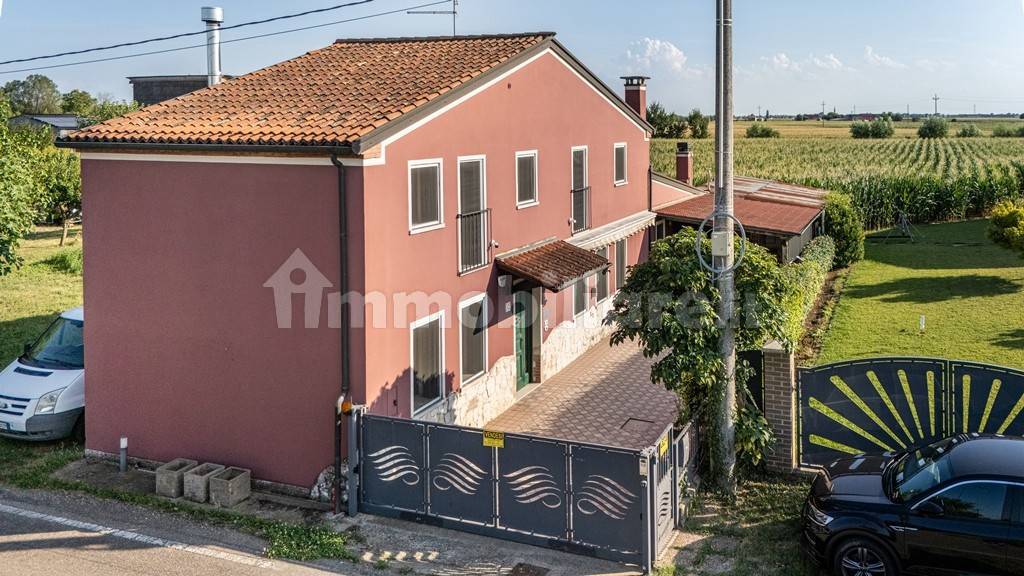 3 غرف نوم فيلا في Asigliano Veneto, Italy رقم 269255