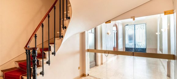 4 Schlafzimmer Wohnung in Paris, France, Nr. 360770 20